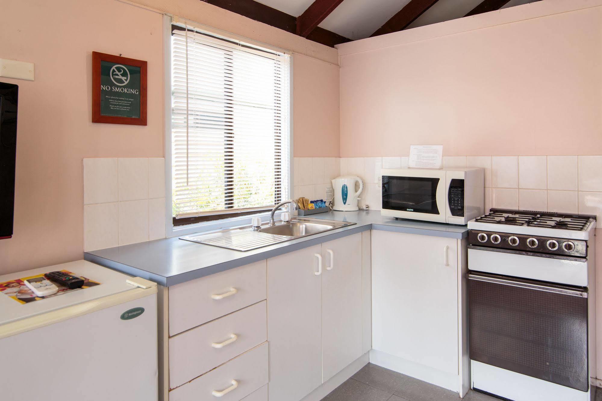 Nepean Shores By Gateway Lifestyle Holiday Parks Пенрит Екстериор снимка
